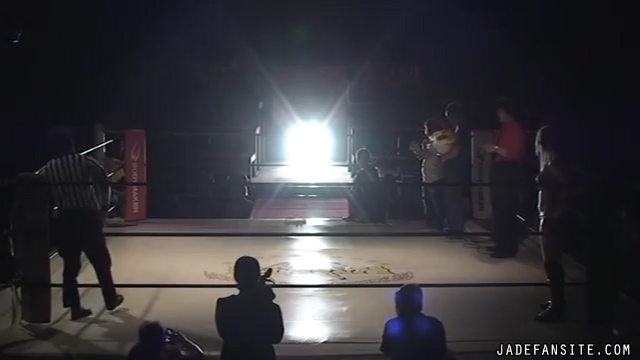 MiavsMatsumoto_Still103~0.jpg