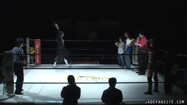 MiavsMatsumoto_Still144~0.jpg