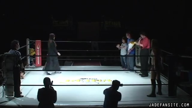 MiavsMatsumoto_Still157~0.jpg