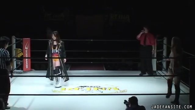 MiavsMatsumoto_Still185~0.jpg