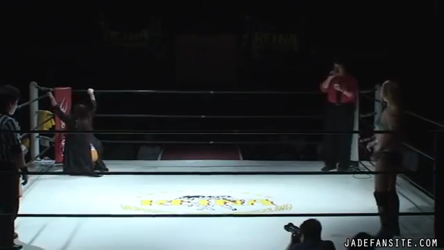 MiavsMatsumoto_Still193~0.jpg