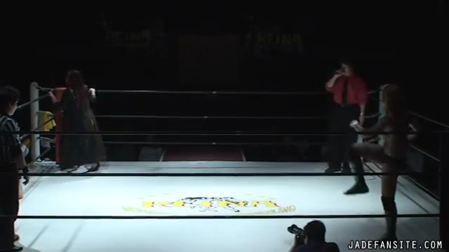 MiavsMatsumoto_Still194~0.jpg
