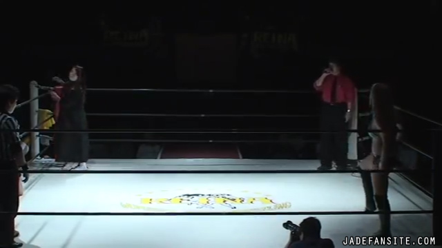 MiavsMatsumoto_Still195~0.jpg