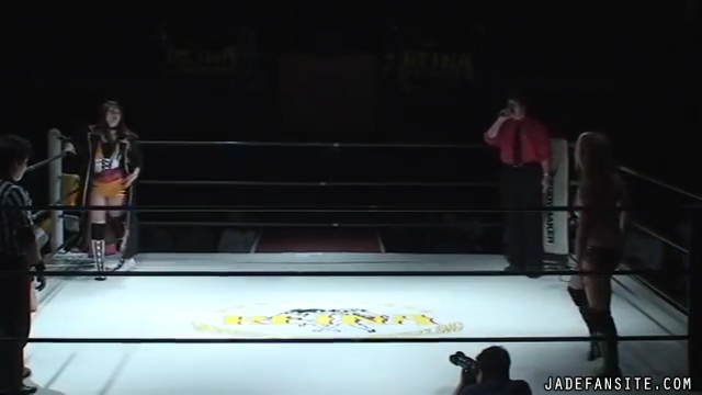MiavsMatsumoto_Still196~0.jpg