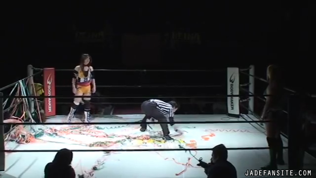 MiavsMatsumoto_Still233~0.jpg