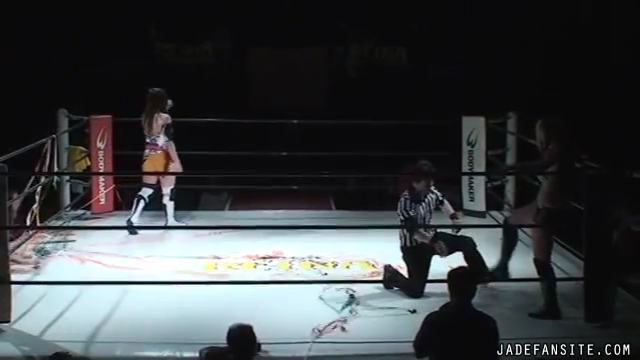 MiavsMatsumoto_Still248~0.jpg