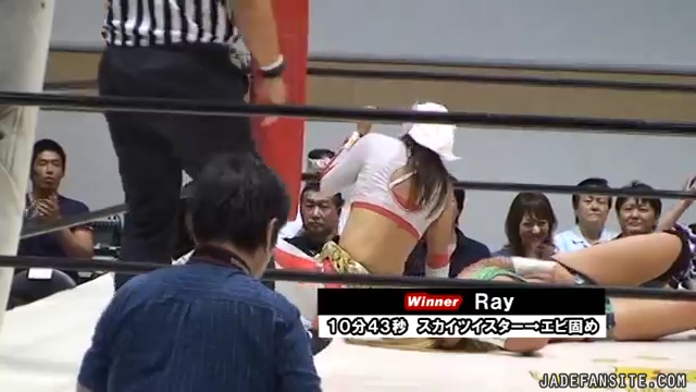 MiavsRay_Still1392.jpg