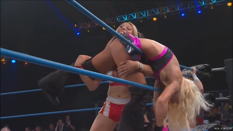 Click to view full size image
==============
miaimpact20141107_Still2690.jpg miaimpact20141107_Still2690.jpg