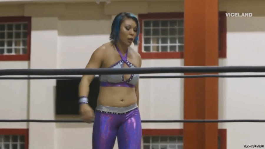 miathewrestlers_Still139.jpg