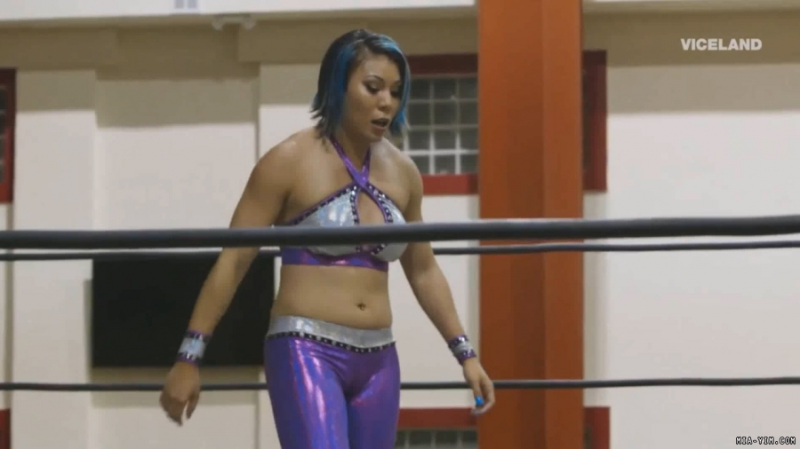 miathewrestlers_Still140.jpg