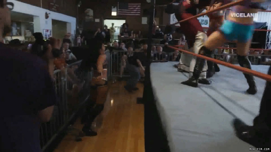 miathewrestlers_Still950.jpg
