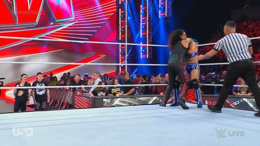 Click to view full size image
==============
miaraw20221114_00_03_17_00_Still295.jpg miaraw20221114_00_03_17_00_Still295.jpg