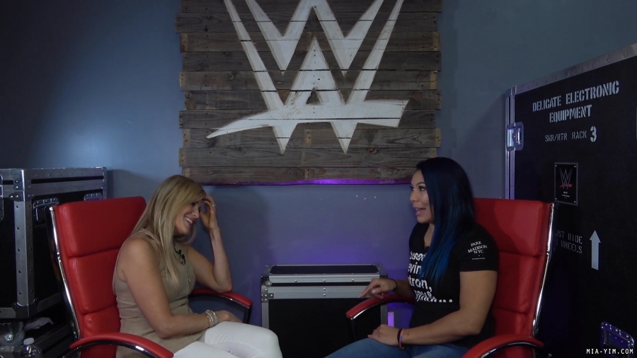 Click to view full size image
==============
miachasingglory_Still1484.jpg miachasingglory_Still1484.jpg