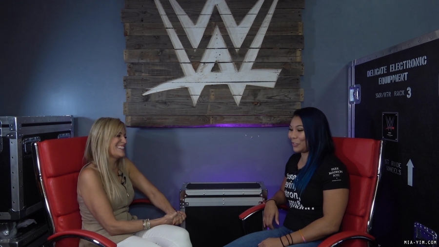 Click to view full size image
==============
miachasingglory_Still1704.jpg miachasingglory_Still1704.jpg