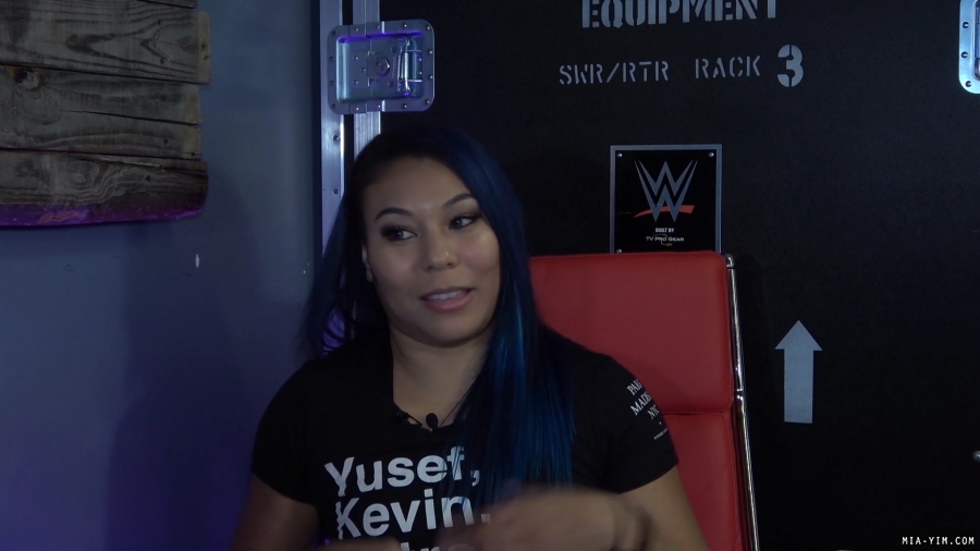 Click to view full size image
==============
miachasingglory_Still813.jpg miachasingglory_Still813.jpg