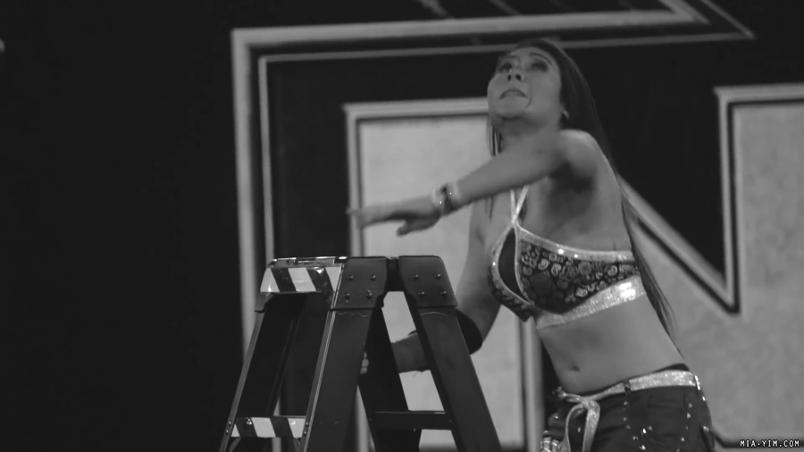 miayt20191118_Still253.jpg