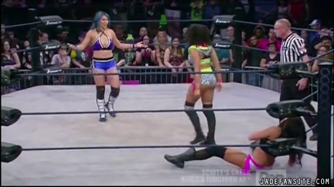 Jade20160322_Still386.jpg Jade20160322_Still386.jpg