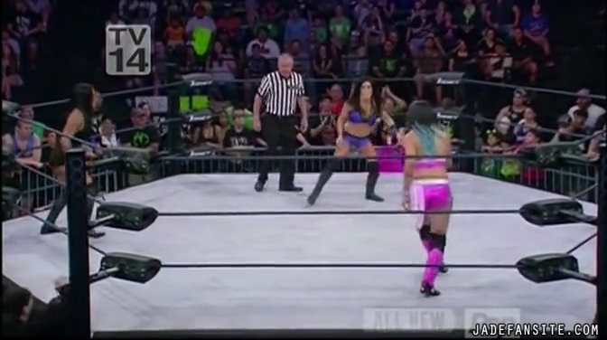 Jade20160405_Still166.jpg Jade20160405_Still166.jpg