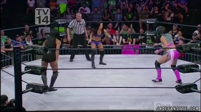 Jade20160405_Still169.jpg Jade20160405_Still169.jpg