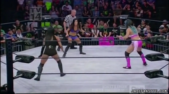 Jade20160405_Still170.jpg Jade20160405_Still170.jpg