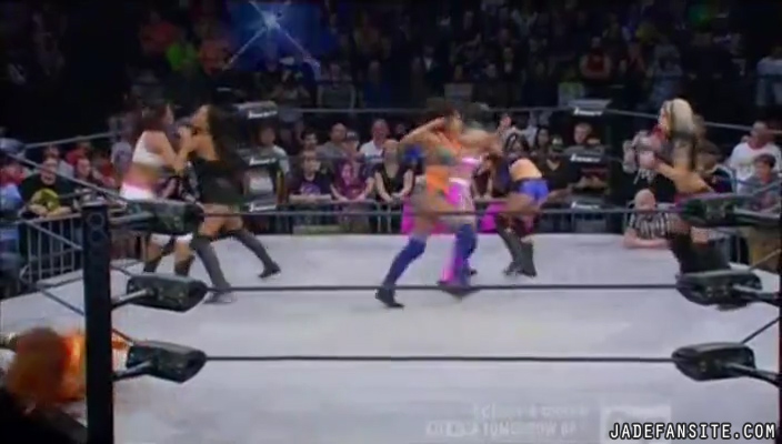 Jade20160419_Still086.jpg Jade20160419_Still086.jpg