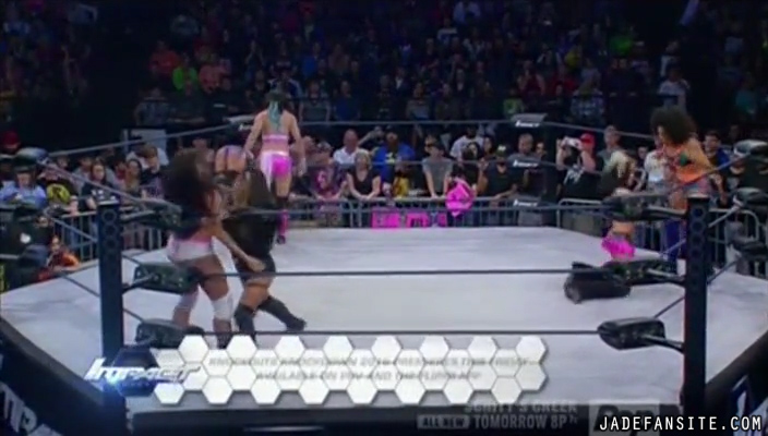 Jade20160419_Still109.jpg Jade20160419_Still109.jpg