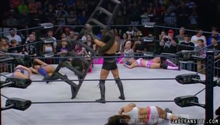 Jade20160419_Still231.jpg Jade20160419_Still231.jpg