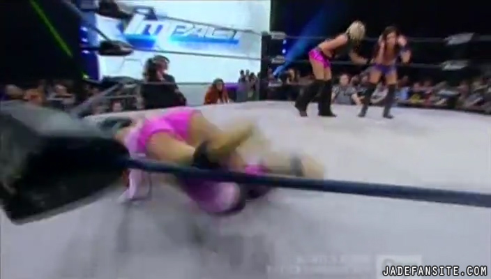 Jade20160419_Still290.jpg Jade20160419_Still290.jpg