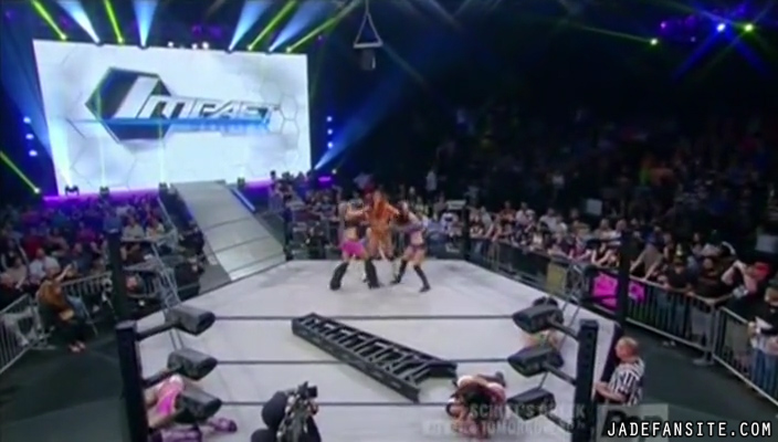 Jade20160419_Still302.jpg Jade20160419_Still302.jpg