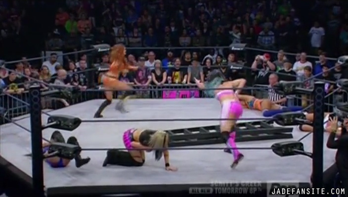 Jade20160419_Still317.jpg Jade20160419_Still317.jpg