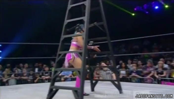 Jade20160419_Still344.jpg Jade20160419_Still344.jpg