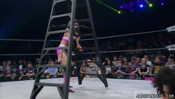 Jade20160419_Still345.jpg Jade20160419_Still345.jpg