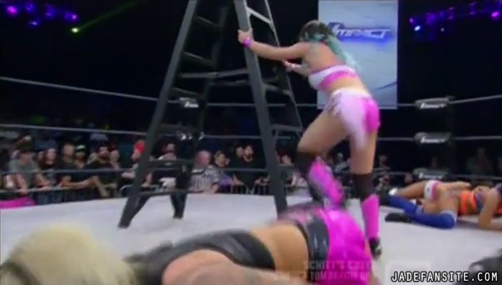 Jade20160419_Still353.jpg Jade20160419_Still353.jpg