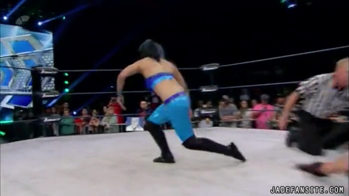 JadeONODecember2016_Still255.jpg