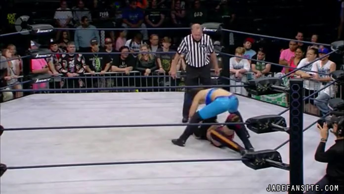 JadeONODecember2016_Still265.jpg