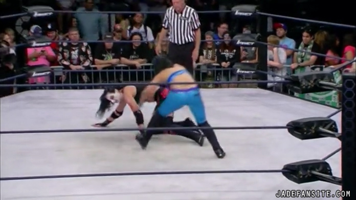 JadeONODecember2016_Still638.jpg