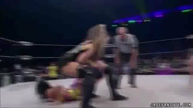 JadeONOWorldCup4_Still350.jpg