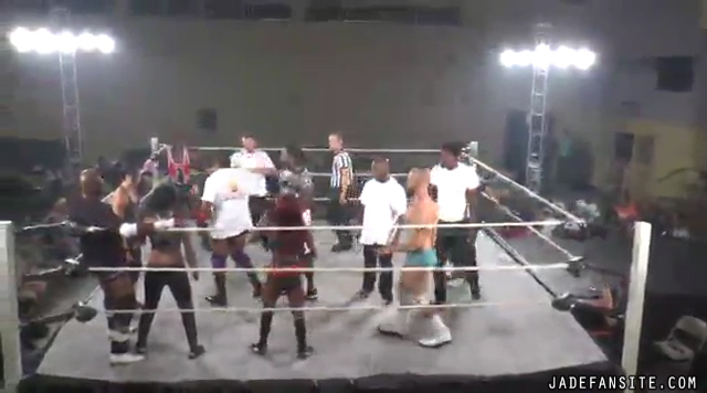 JadeYT20160820_Still1616.jpg JadeYT20160820_Still1616.jpg