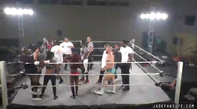 JadeYT20160820_Still1617.jpg JadeYT20160820_Still1617.jpg