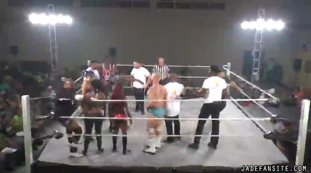 JadeYT20160820_Still1626.jpg JadeYT20160820_Still1626.jpg