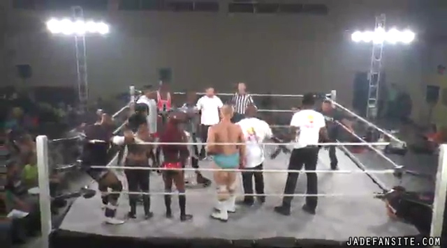 JadeYT20160820_Still1628.jpg JadeYT20160820_Still1628.jpg