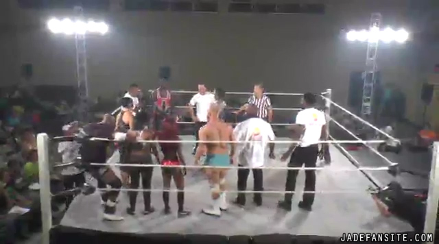 JadeYT20160820_Still1636.jpg JadeYT20160820_Still1636.jpg