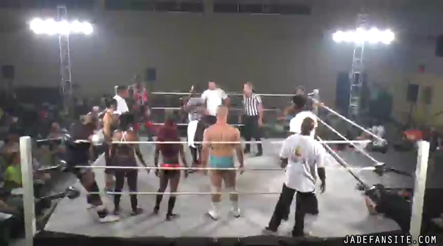 JadeYT20160820_Still1669.jpg JadeYT20160820_Still1669.jpg