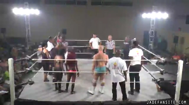 JadeYT20160820_Still1697.jpg JadeYT20160820_Still1697.jpg