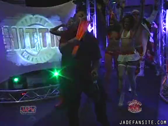 Mia-HardwayvsSocial-Fear_Still013.jpg