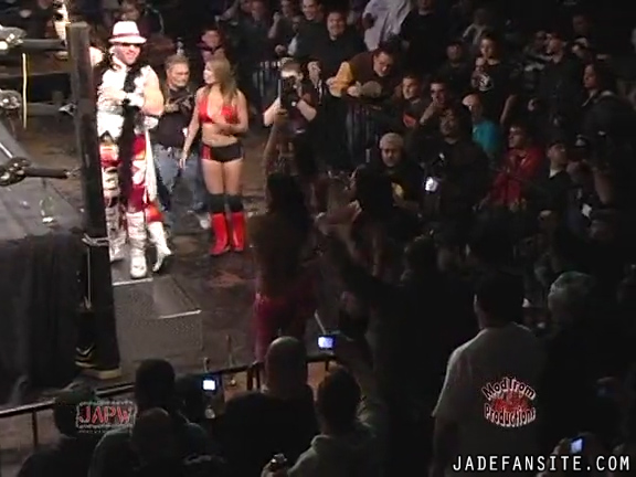 Mia-HardwayvsSocial-Fear_Still041.jpg