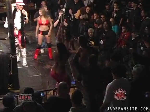 Mia-HardwayvsSocial-Fear_Still042.jpg