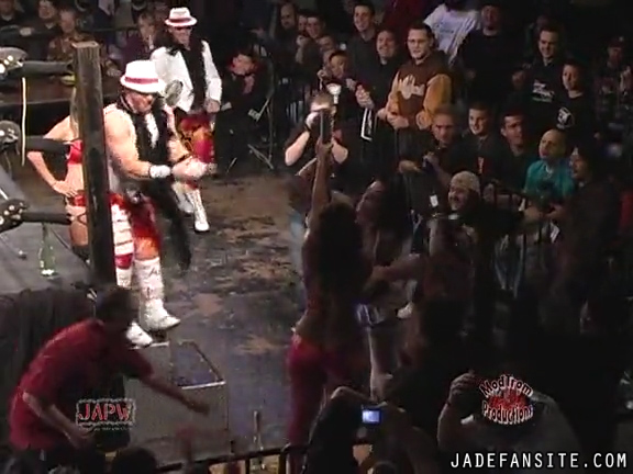 Mia-HardwayvsSocial-Fear_Still051.jpg