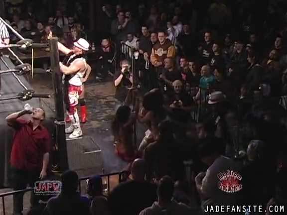 Mia-HardwayvsSocial-Fear_Still066.jpg