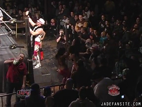 Mia-HardwayvsSocial-Fear_Still067.jpg